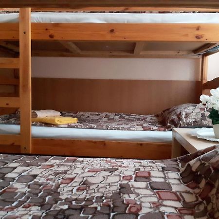 Hostel Х.О. Vitebsk Esterno foto